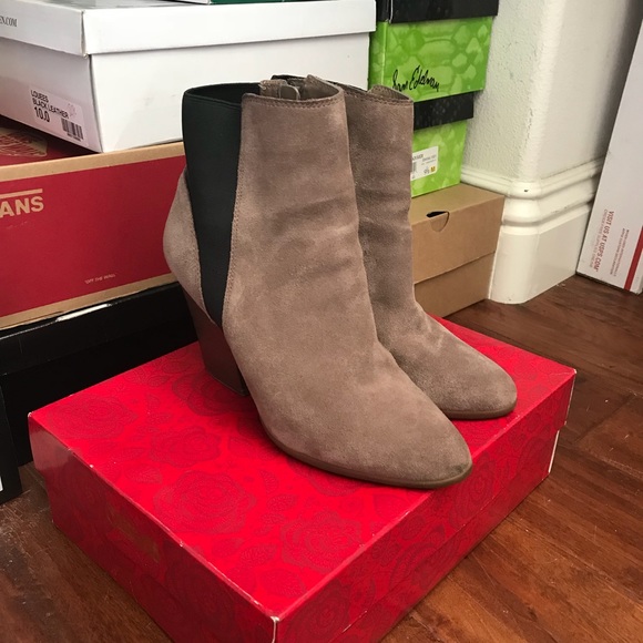 Booties - Picture 3 of 7